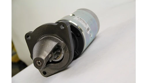 Reman-Starter 12V, 3.1kW — fits 75 models across the CNH lineup — 82005342R