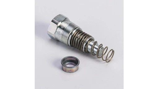 Quick Female Coupling — fits 133 models across the New Holland lineup — 84435047