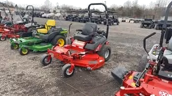 Ferris IS1500ZX Series w/ 61" iCD Mower Deck & ROPS ANSI EXP (IS1500ZXB2861 ANSI-EXP)