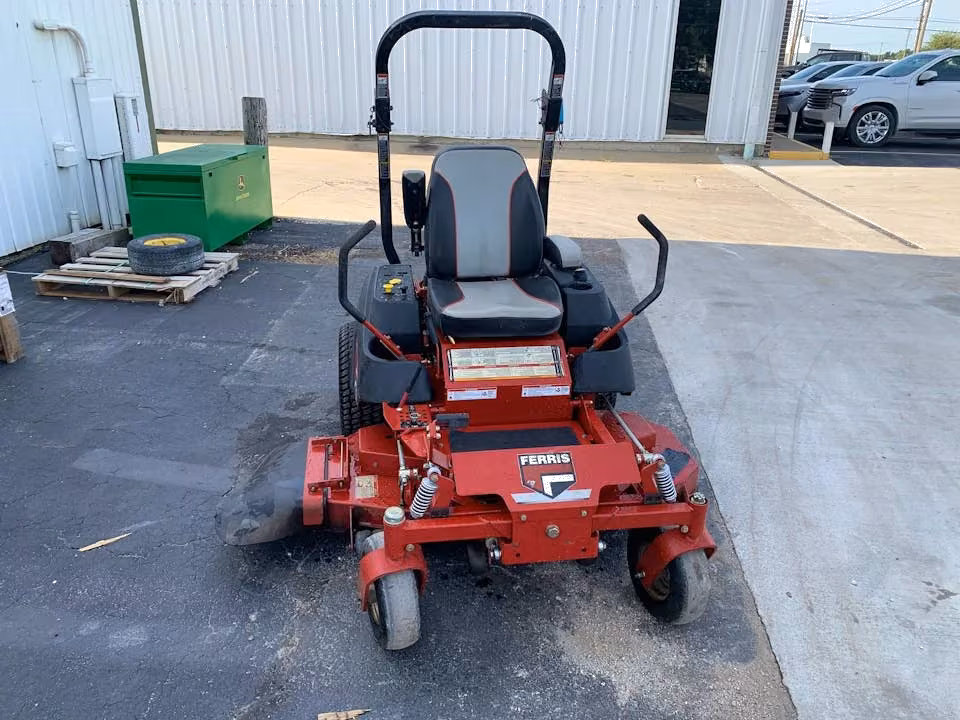 Ferris IS1500ZX Series w/ 52" iCD Mower Deck & ROPS ANSI EXP (IS1500ZKAV2252 ANSI-EXP)