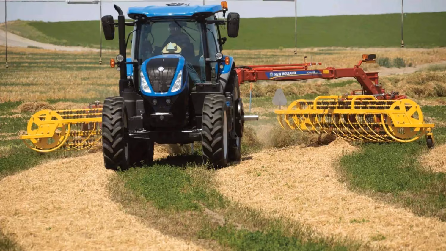 New Holland 258
