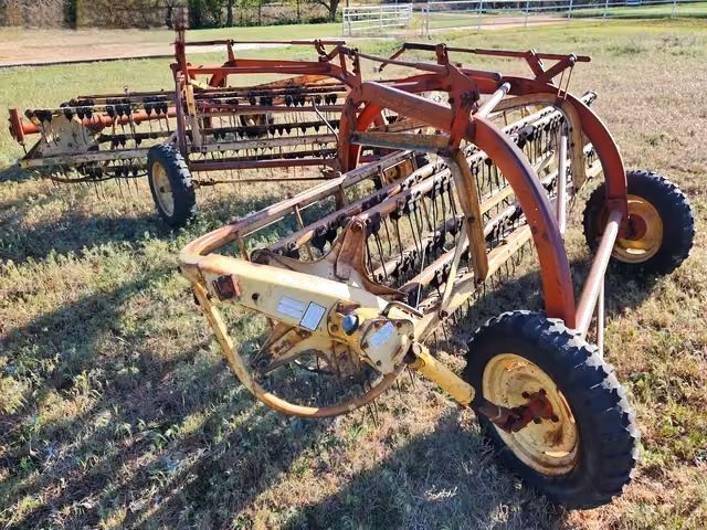 New Holland 259