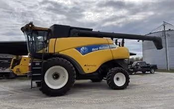 New Holland CR9065