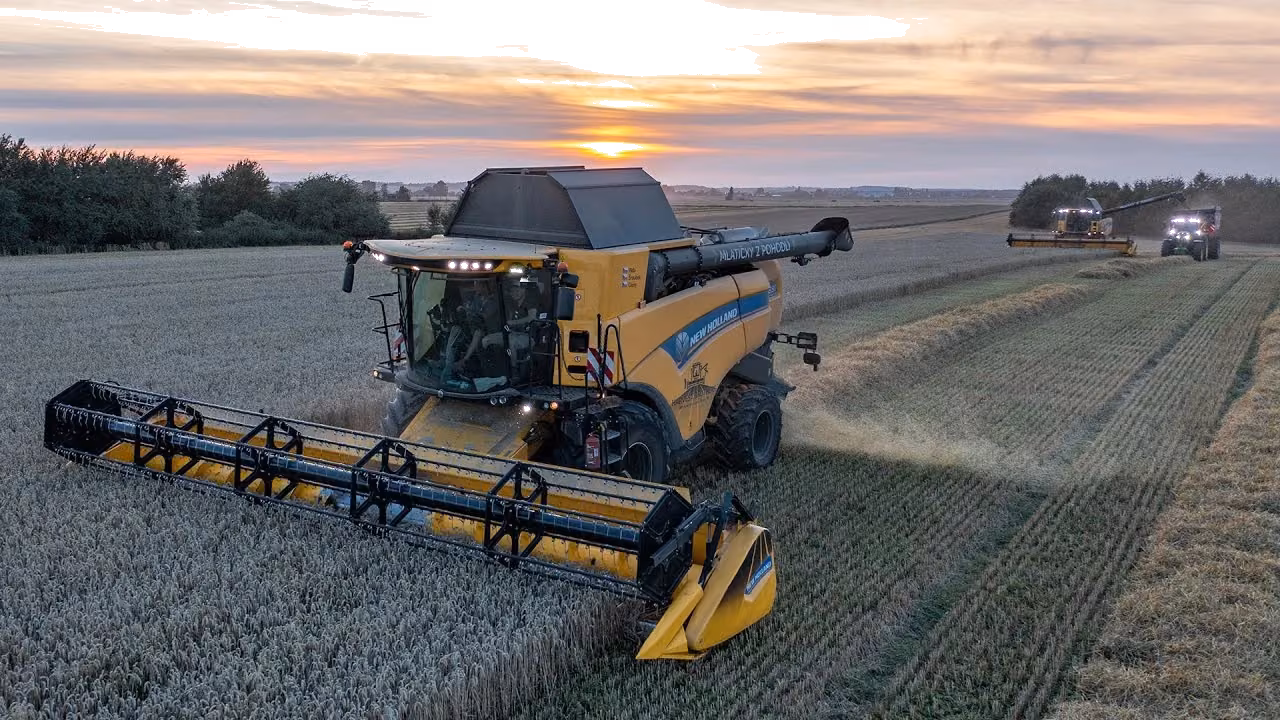 New Holland CR690-MY15