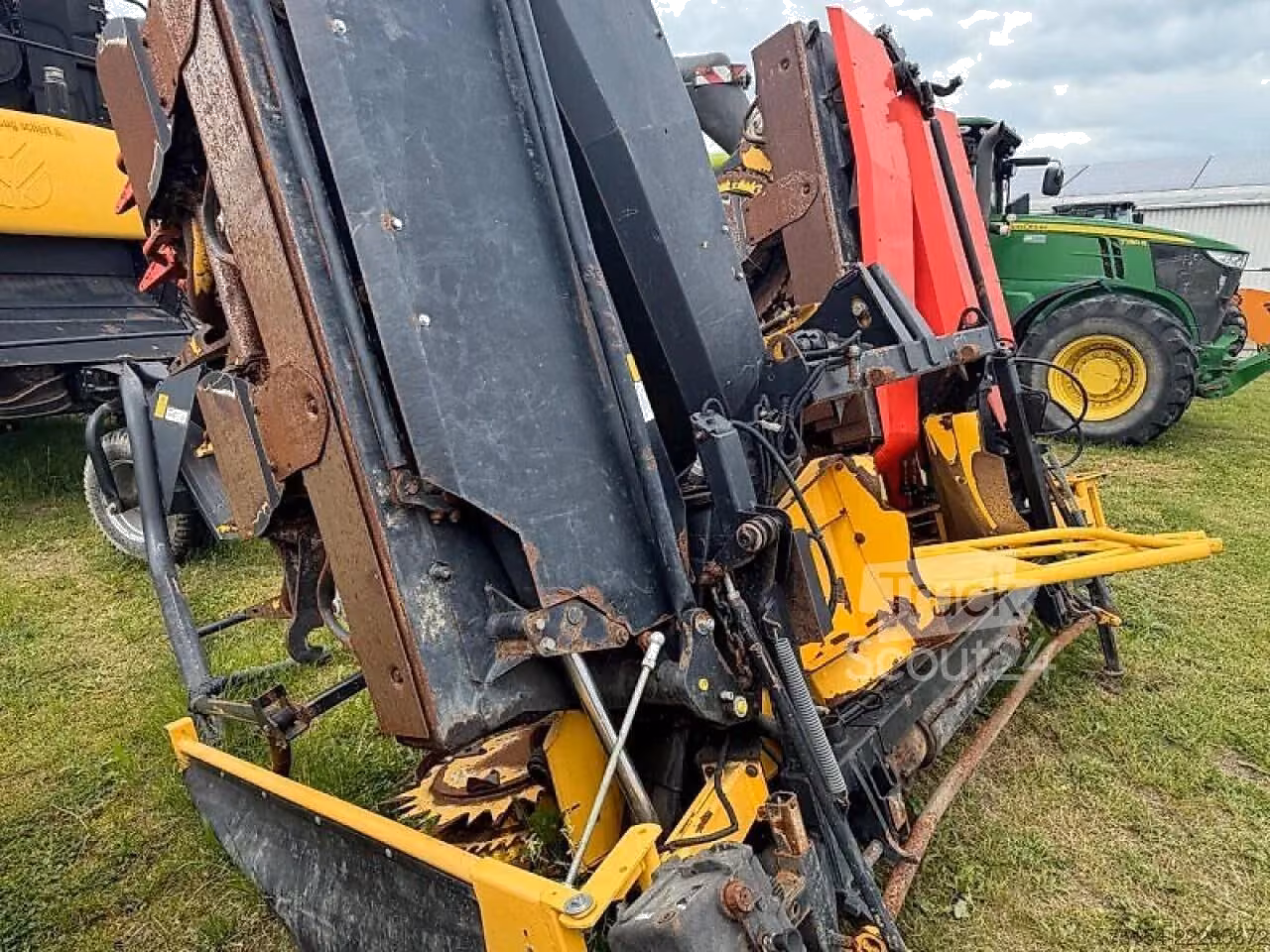New Holland 490FIA-PLUS