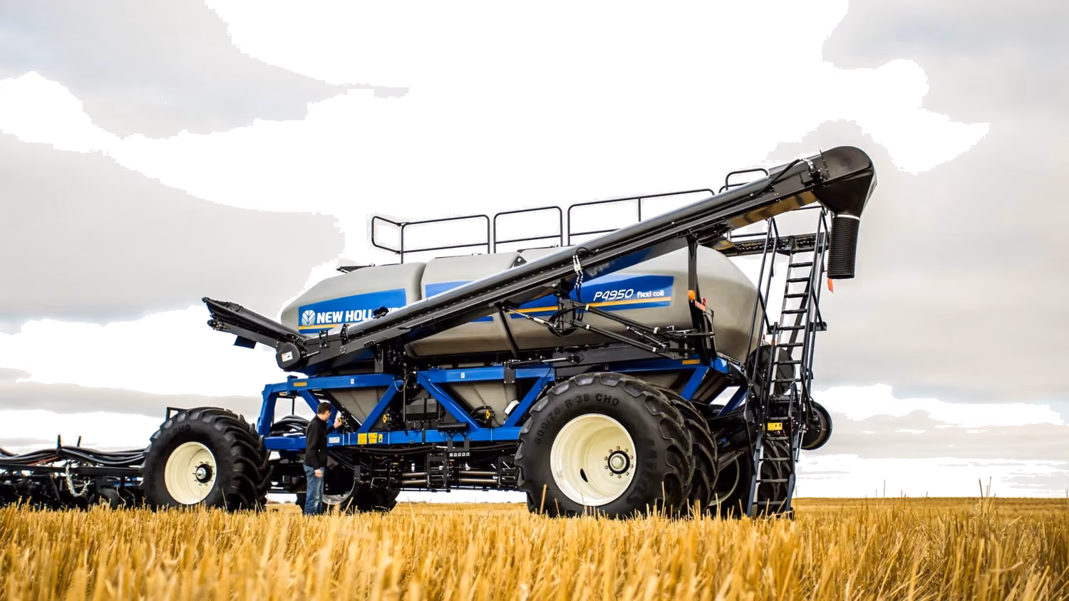 New Holland P1050