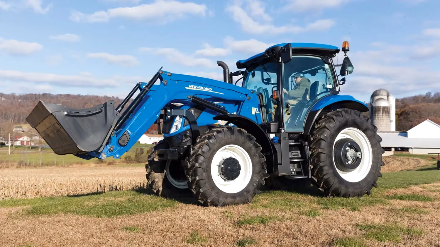 New Holland 915LA