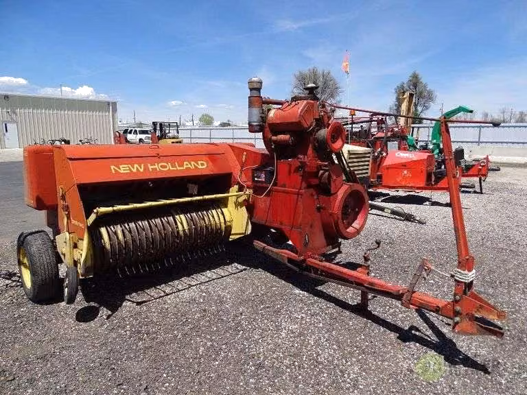 New Holland 282