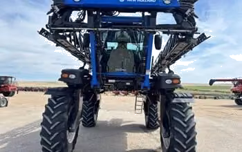 New Holland SP345F