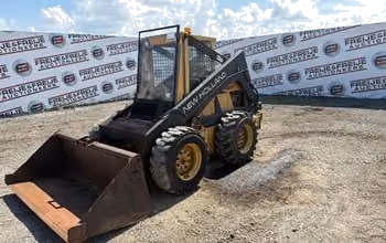 New Holland Construction New Holland L781