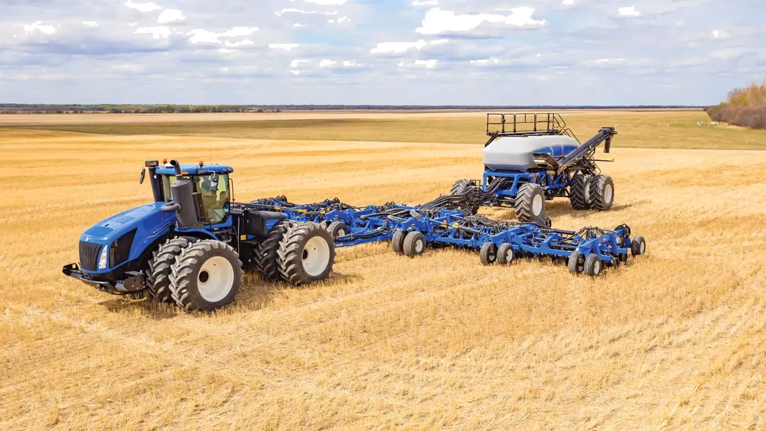 New Holland P2082