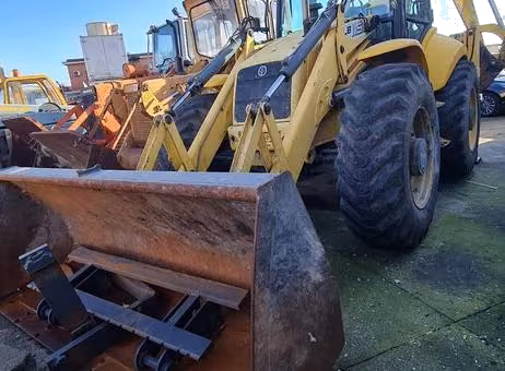 New Holland Construction New Holland LB115B-4WS