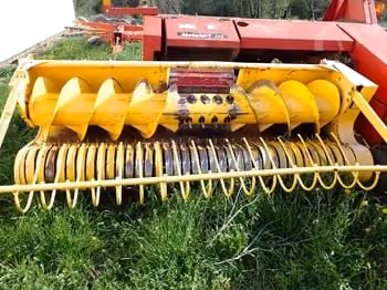 New Holland 707W