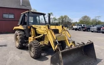 New Holland Construction New Holland 445A