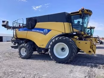 New Holland CR990-TRA5-AGGR-SHAKE