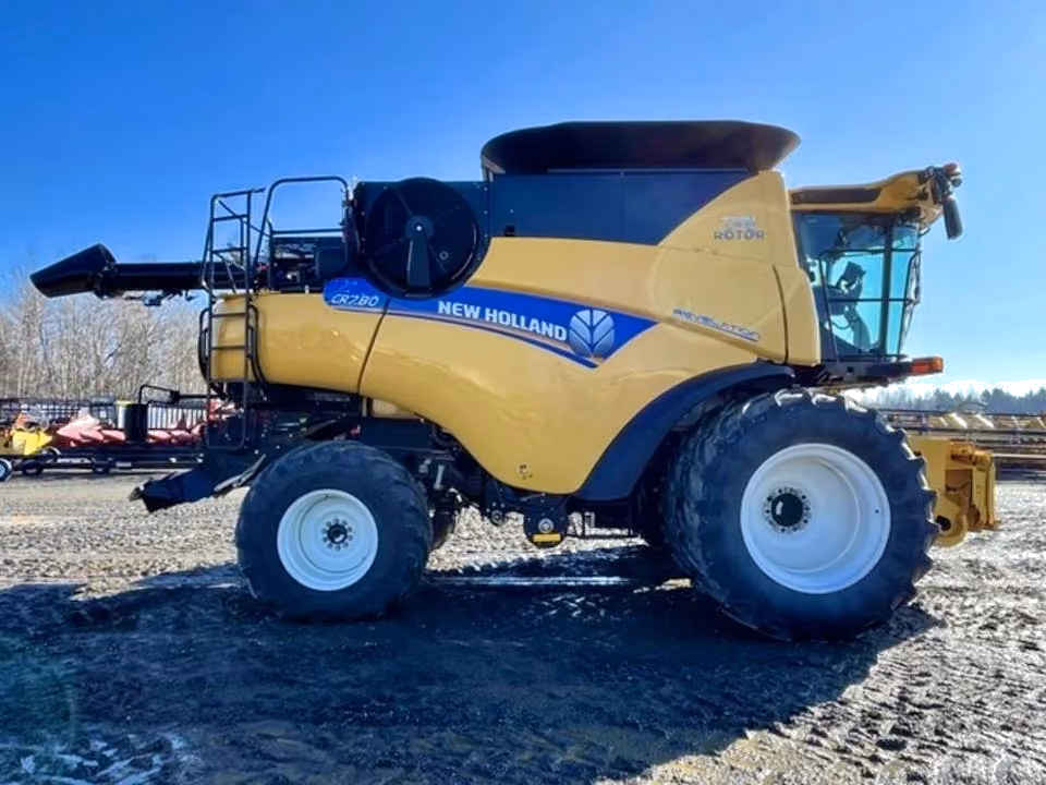 New Holland CR780-E2