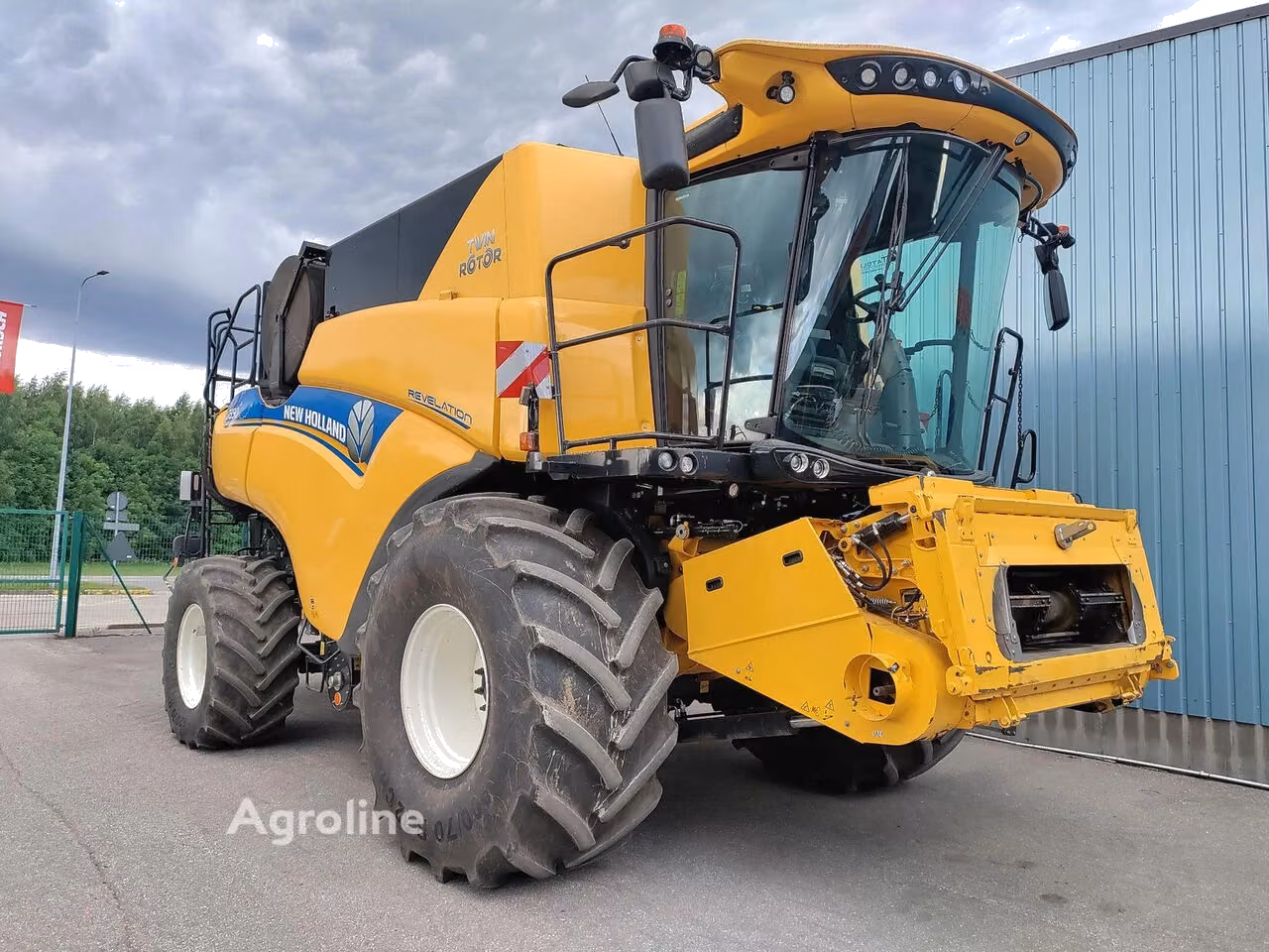 New Holland CR890-TRE0-12-5