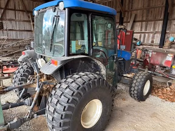New Holland TN55S