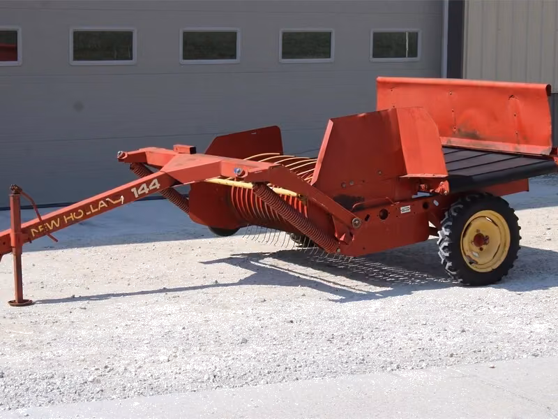 New Holland 144