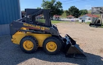 New Holland Construction New Holland LS150