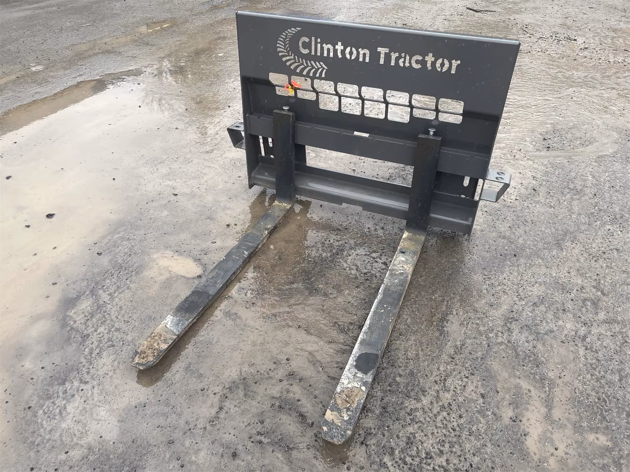 2025 Berlon BPFF48 Pallet Fork