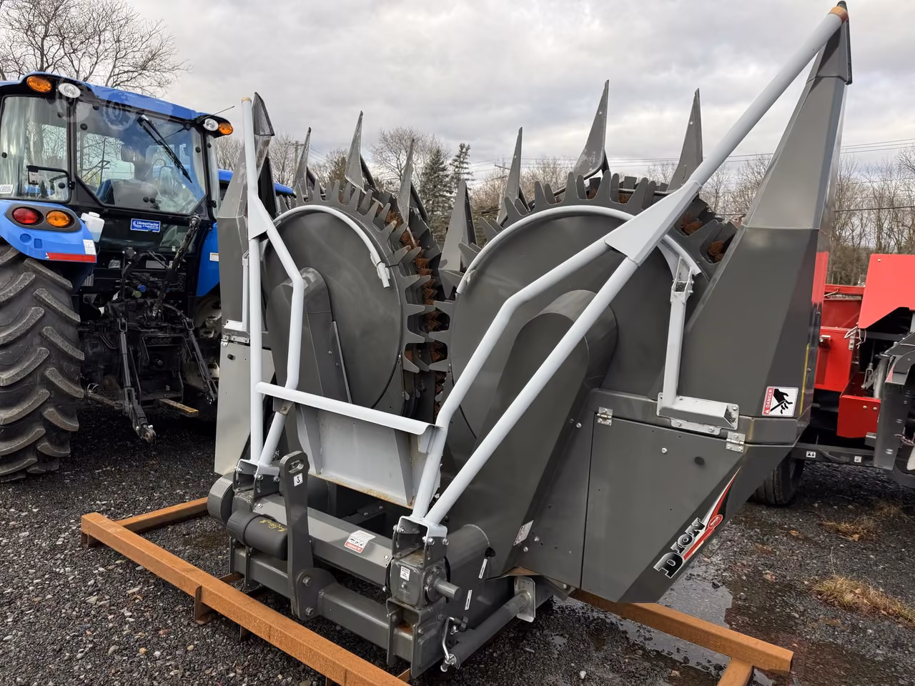 Dion F63-120 Forage Header