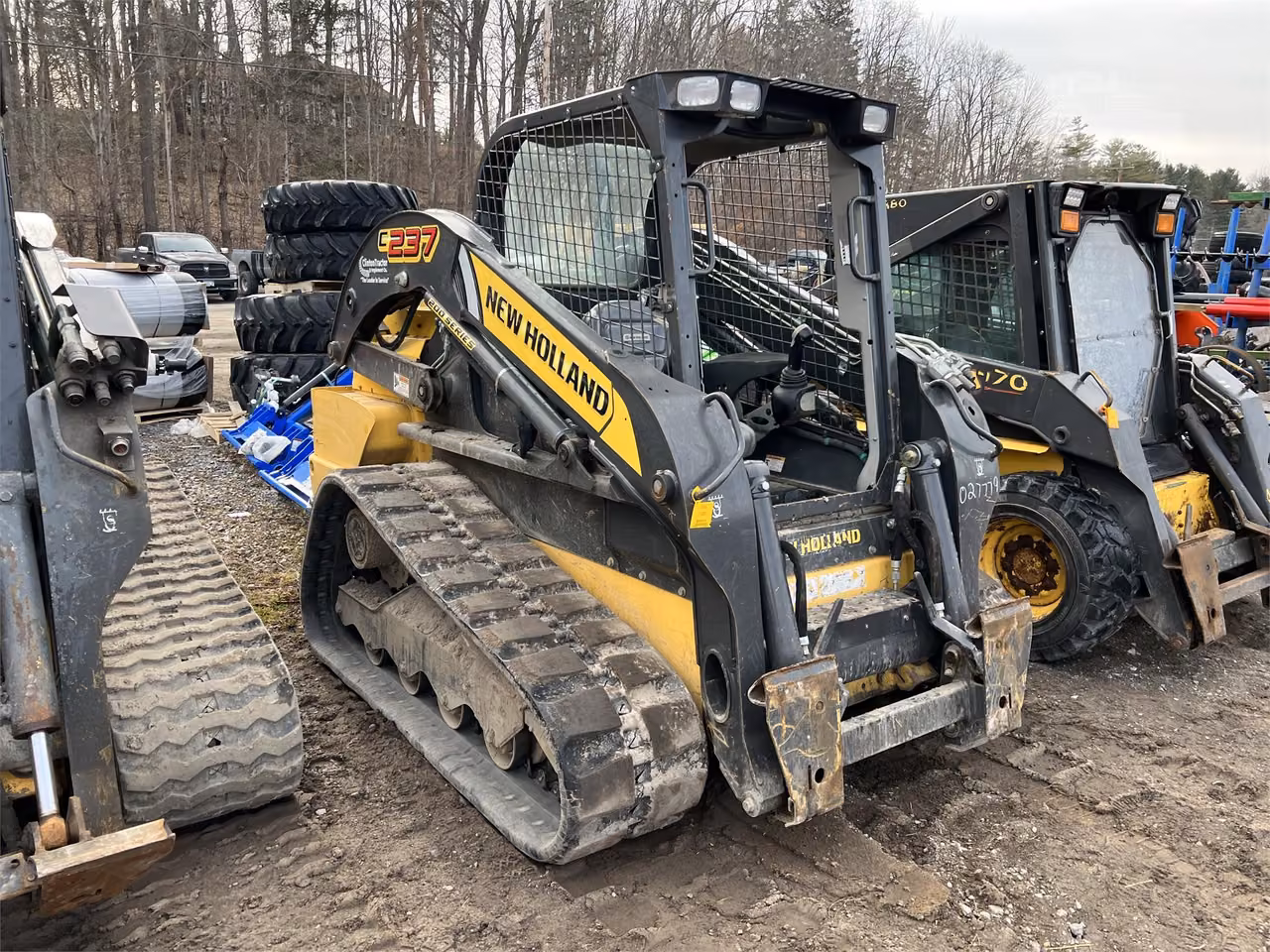 New Holland C237 T4 FINAL Skid Steer