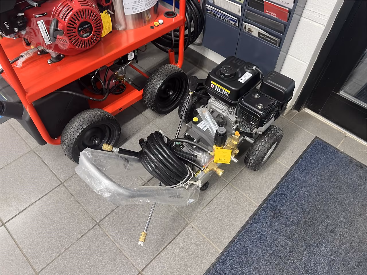 Hotsy HD3.0/27G TETON Pressure Washer