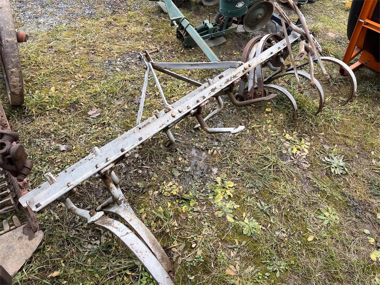 Deerborne 13.2 Planter