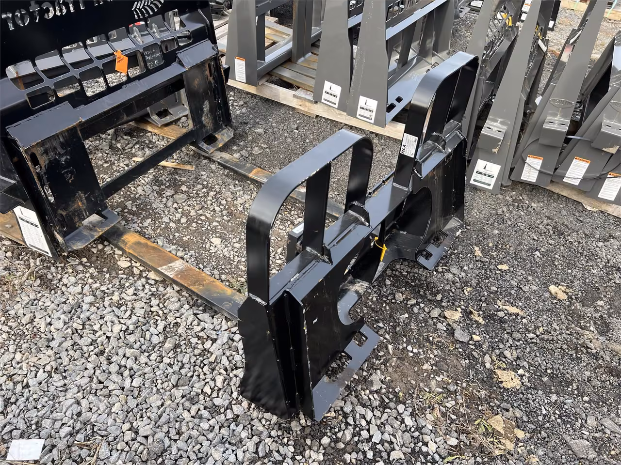 2024 HLA Attachments HD4248AO600 Pallet Fork
