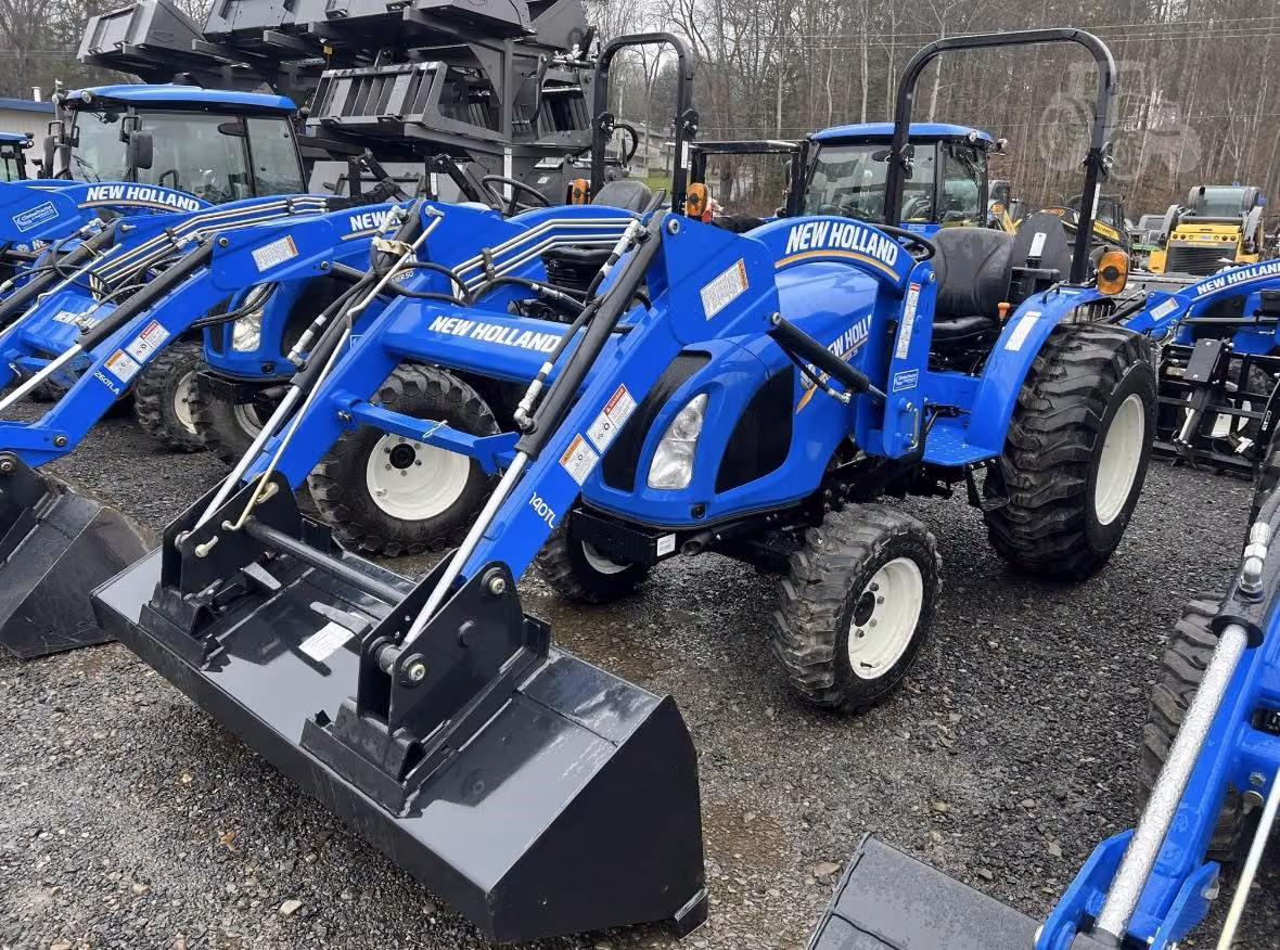 2024 New Holland WORKMASTER 35 Compact Tractor