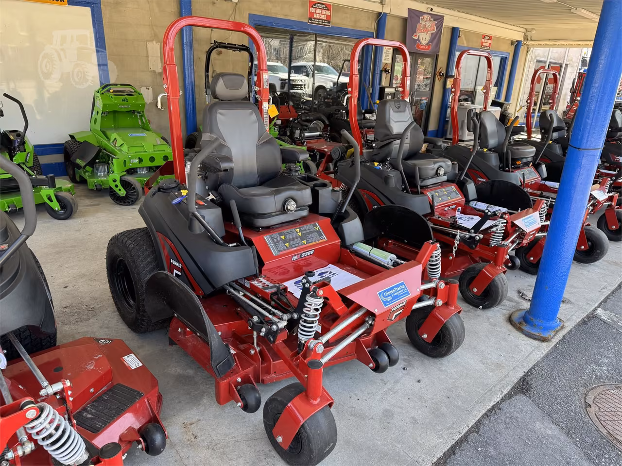 2026 Ferris ISX3300KAV3160SS Zero Turn Mower