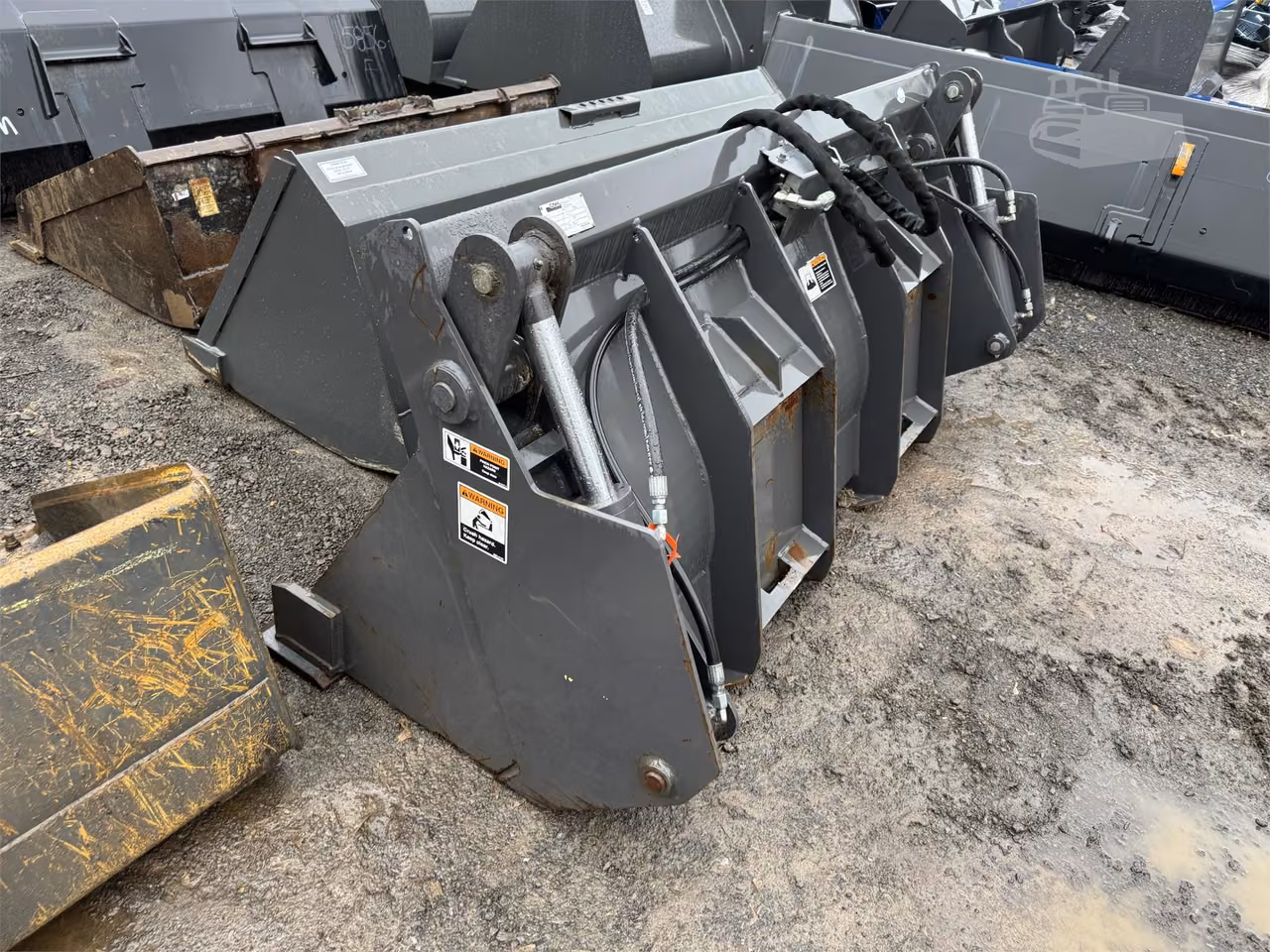 New Holland Bucket