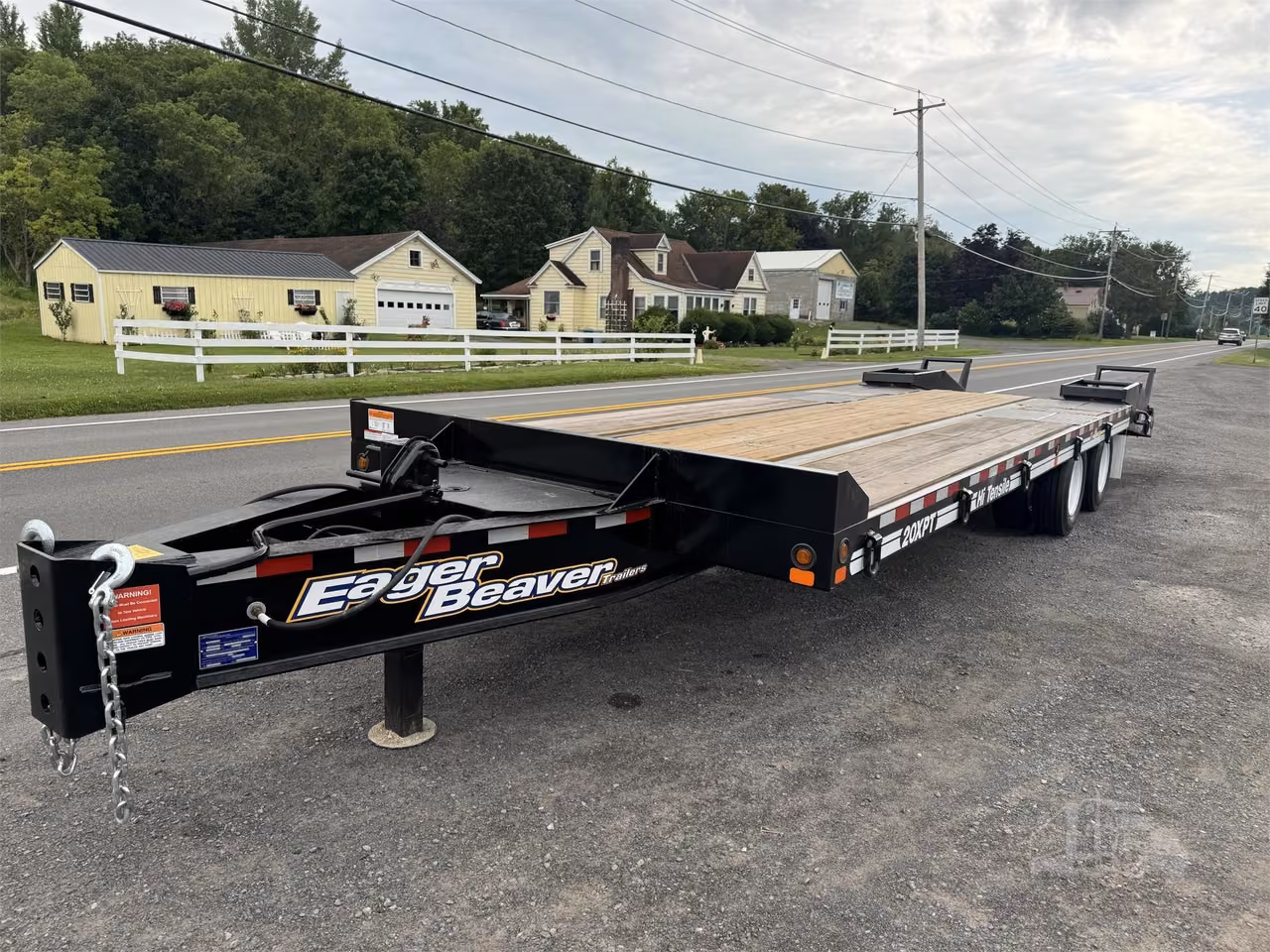 2026 Eager Beaver 20XPT Equipment Trailer