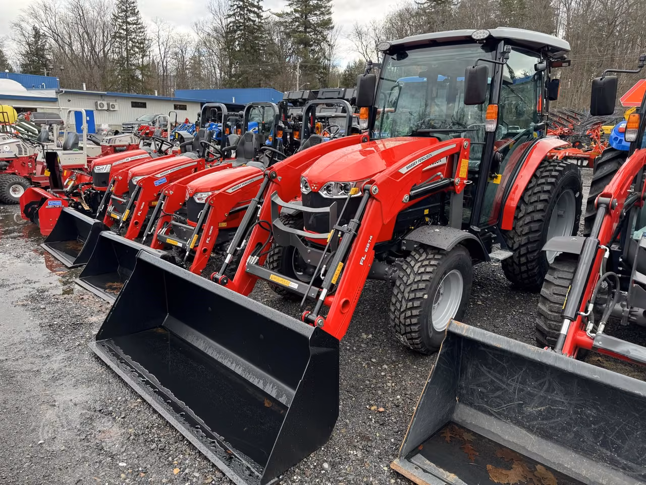 2024 AGCO MF2850MH Compact Tractor