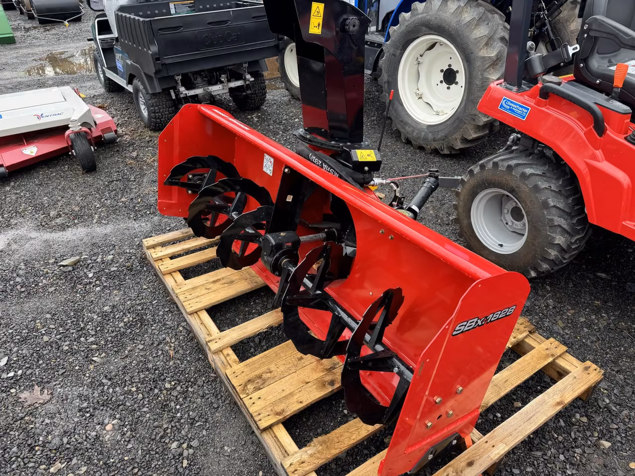 2024 AGCO MFSBX1828 Snow Blower