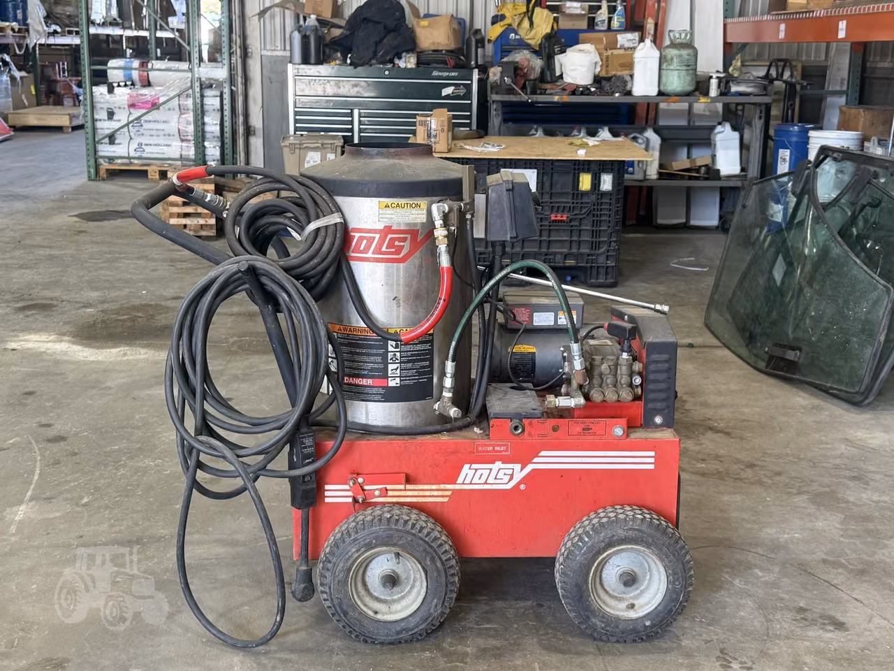 Hotsy 795SS Pressure Washer