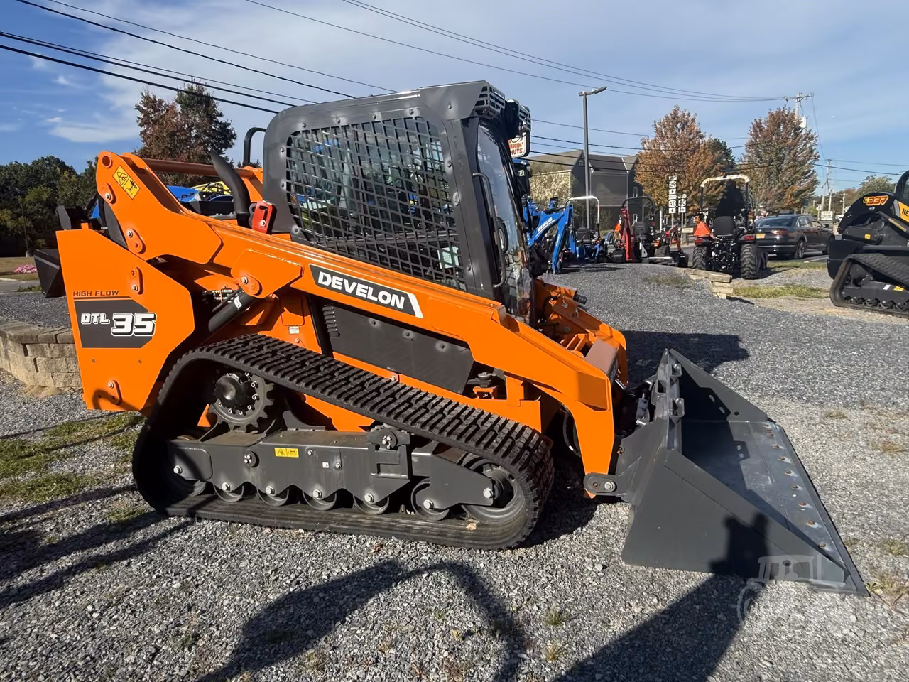 2025 Develon DTL35 Skid Steer