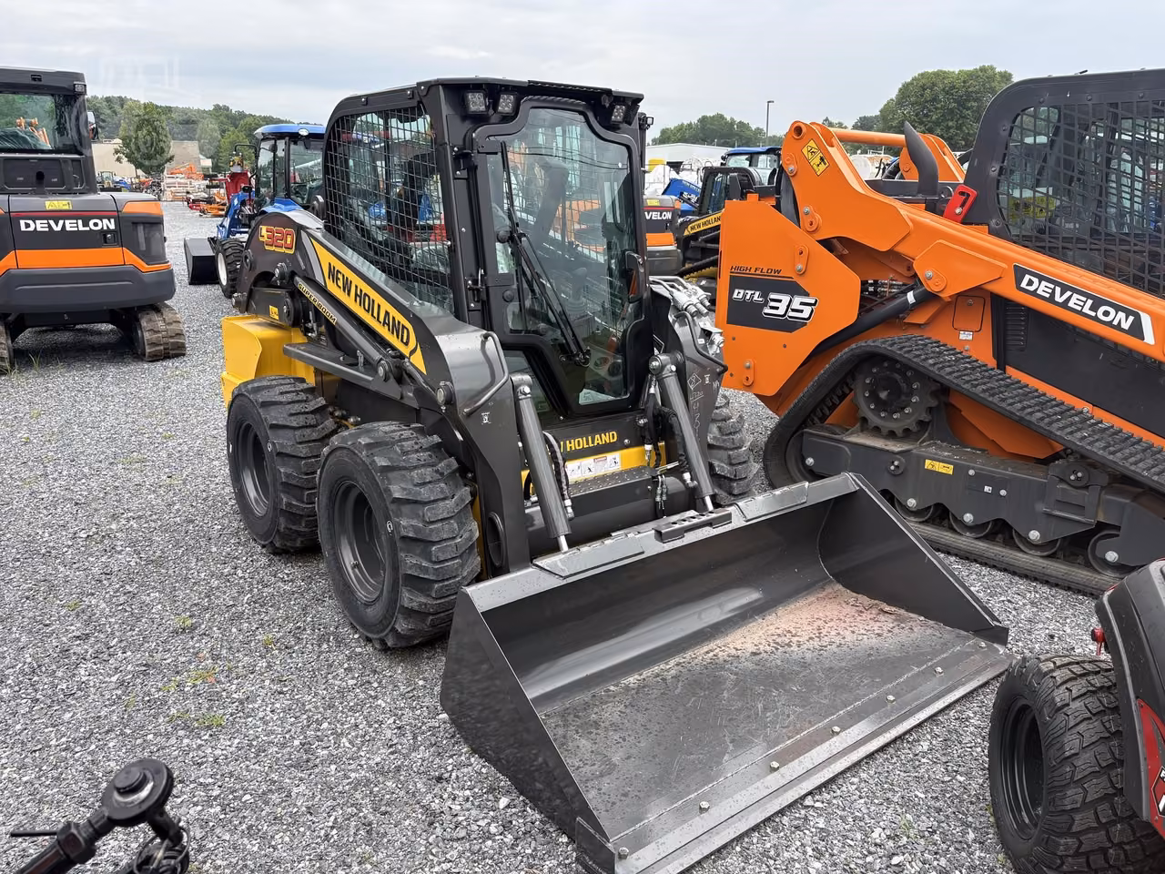 2025 New Holland L320 Skid Steer