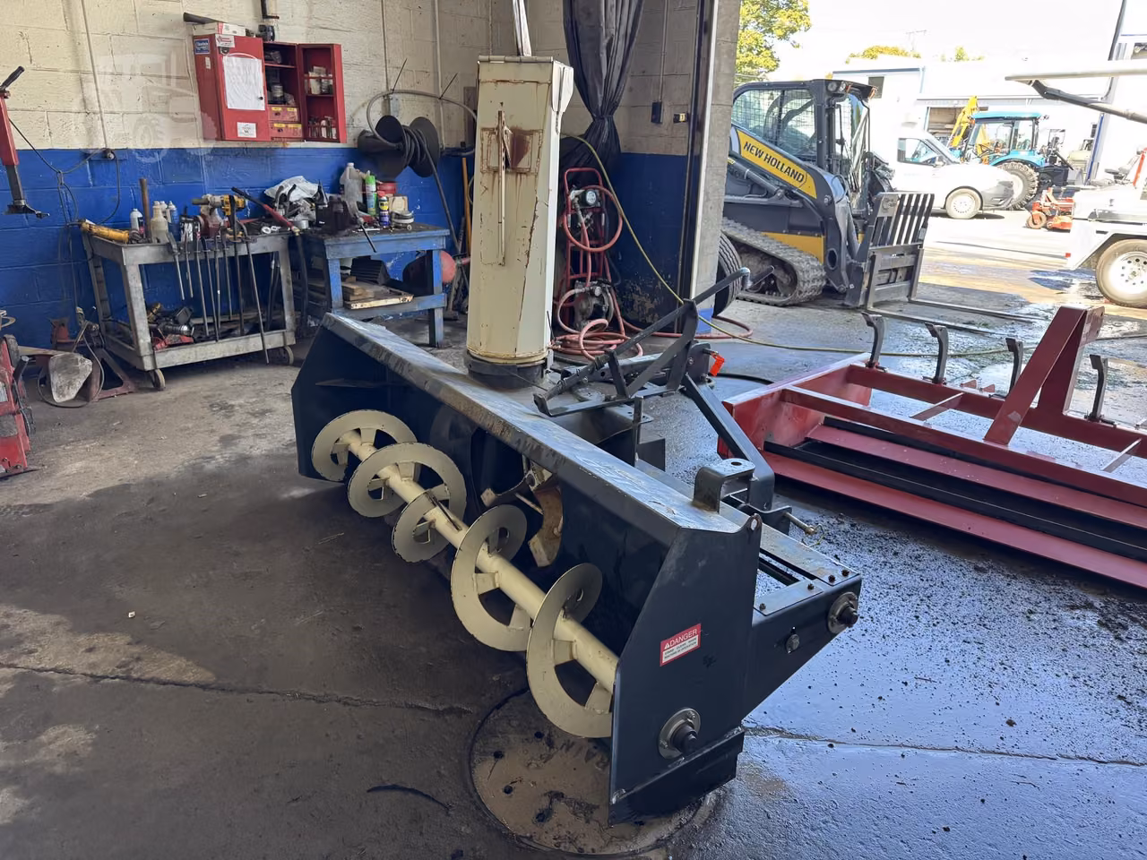 Farm King 8520 Snow Blower