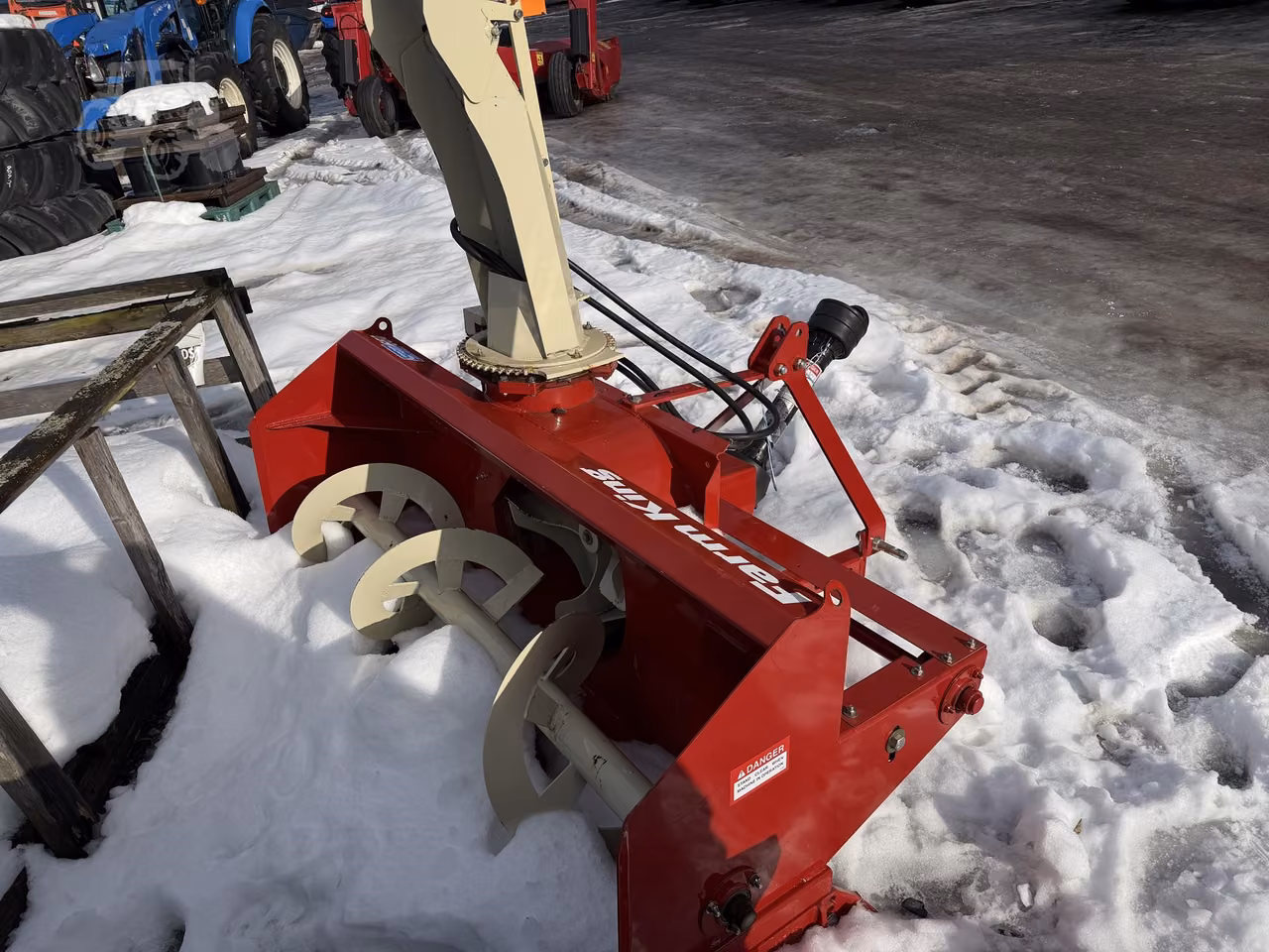 Farm King Y660-4 Snow Blower