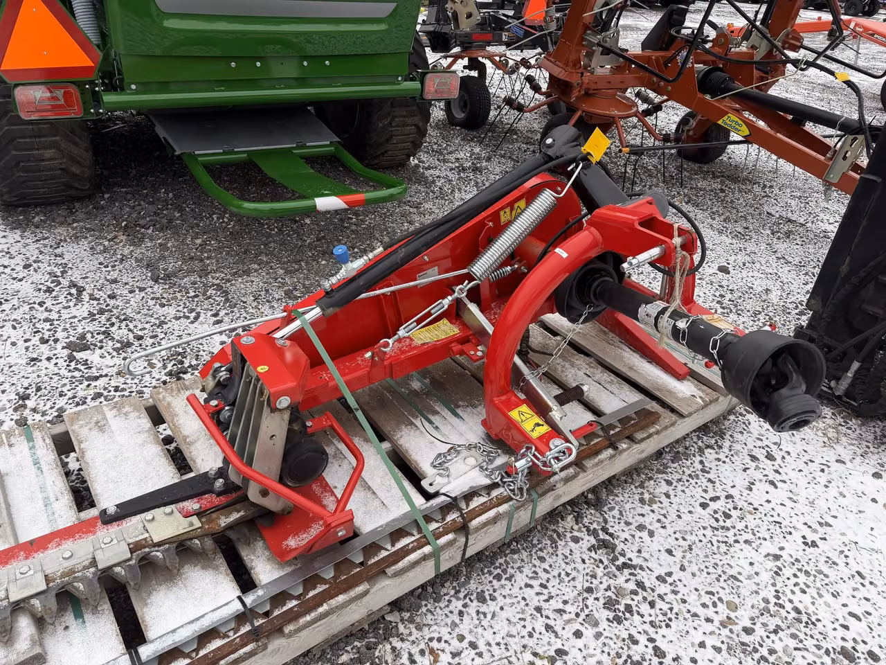 2025 Farm King RSB6