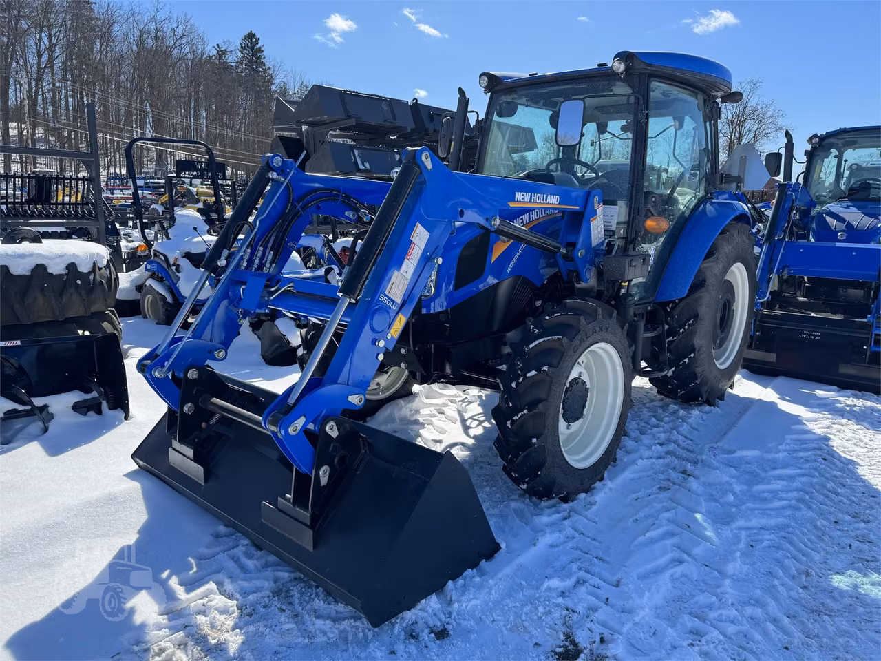 2025 New Holland WORKMASTER 75 40 to 99 HP Tractor