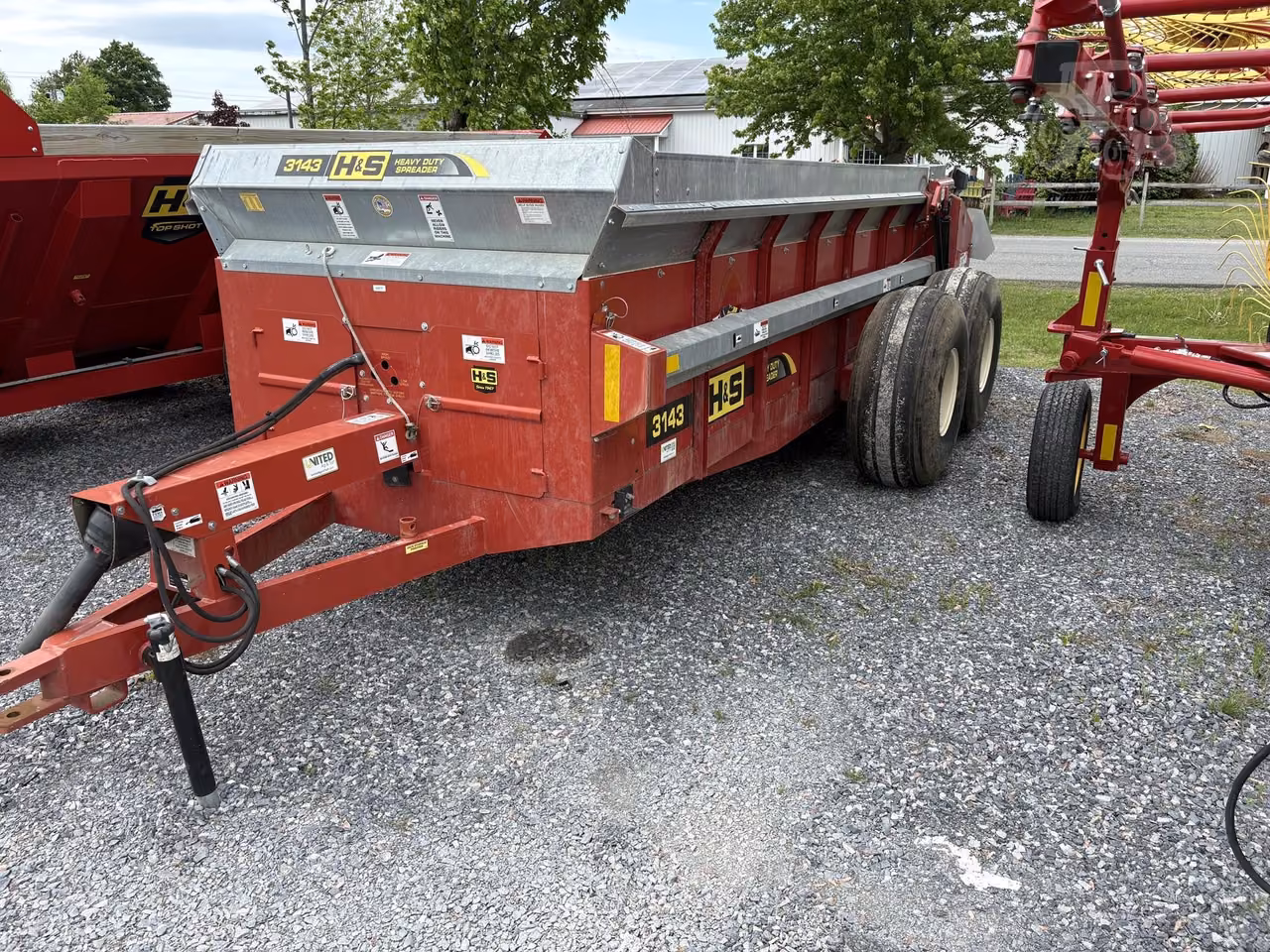 2021 H & S 3143 Manure Spreader