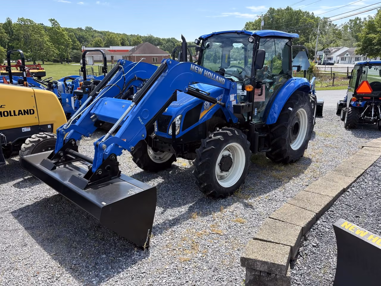 2026 New Holland POWERSTAR 75 40 to 99 HP Tractor