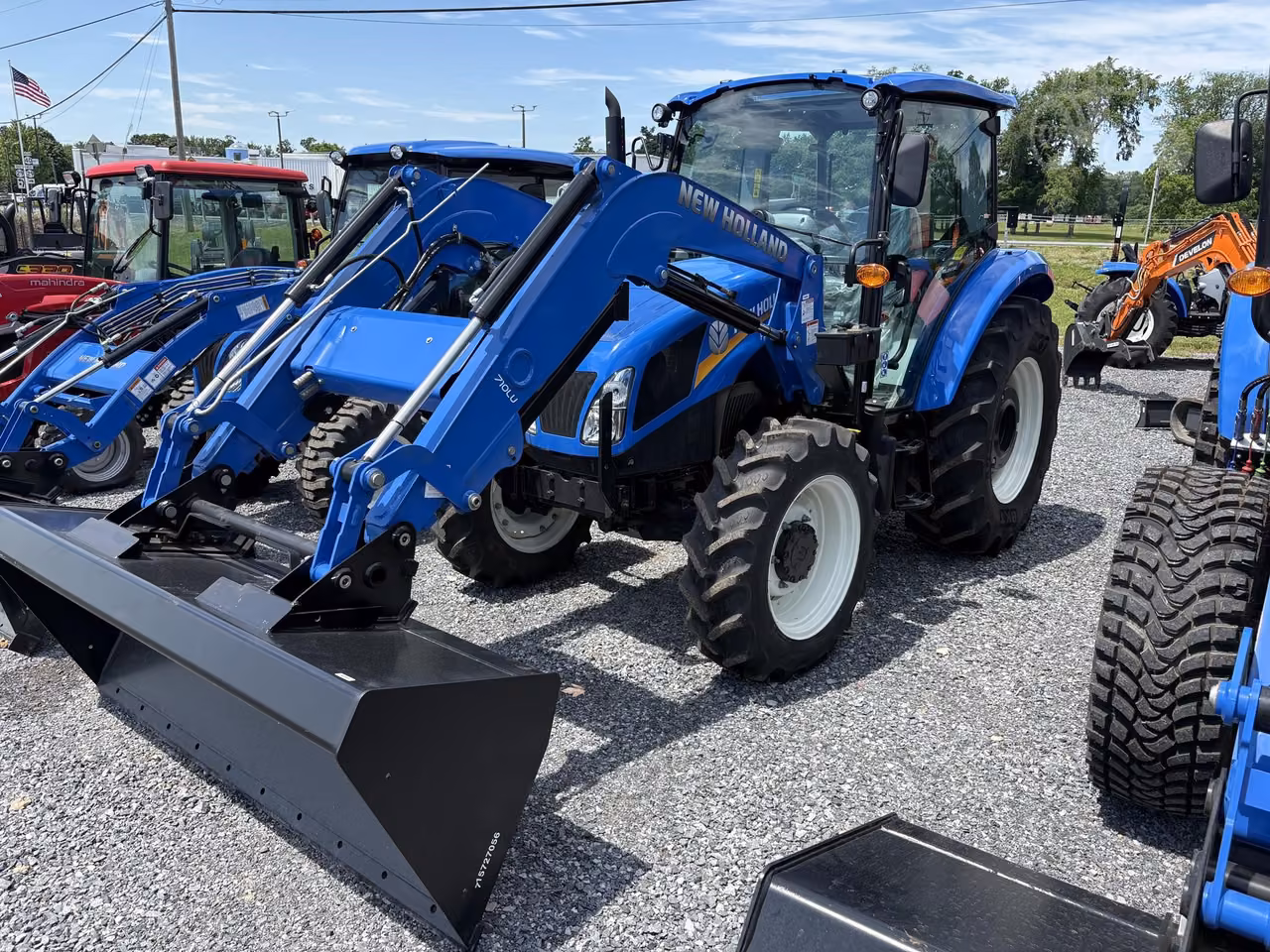 2026 New Holland POWERSTAR 75 40 to 99 HP Tractor