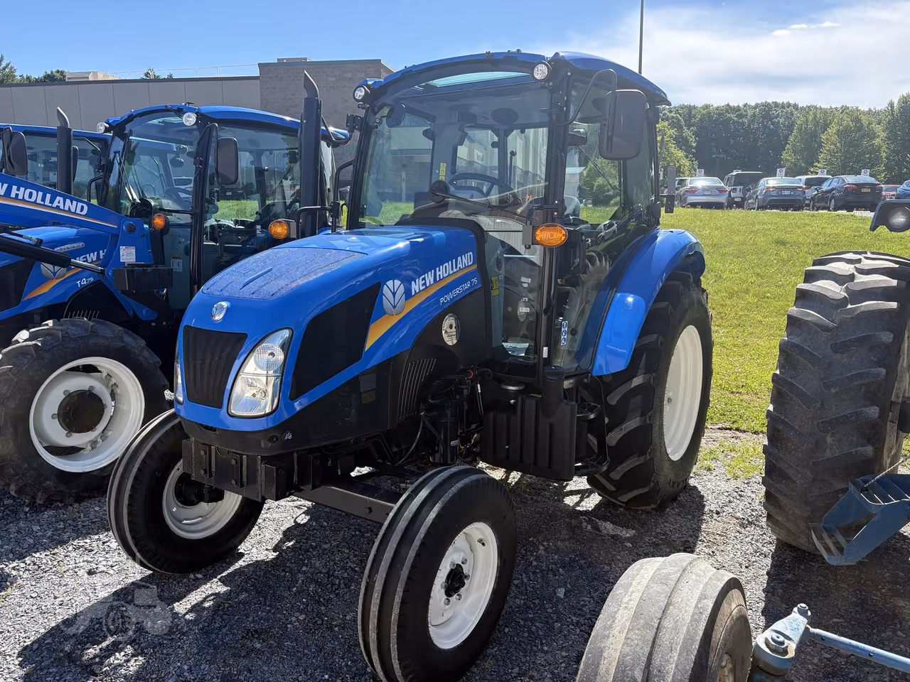 2025 New Holland POWERSTAR 75 40 to 99 HP Tractor