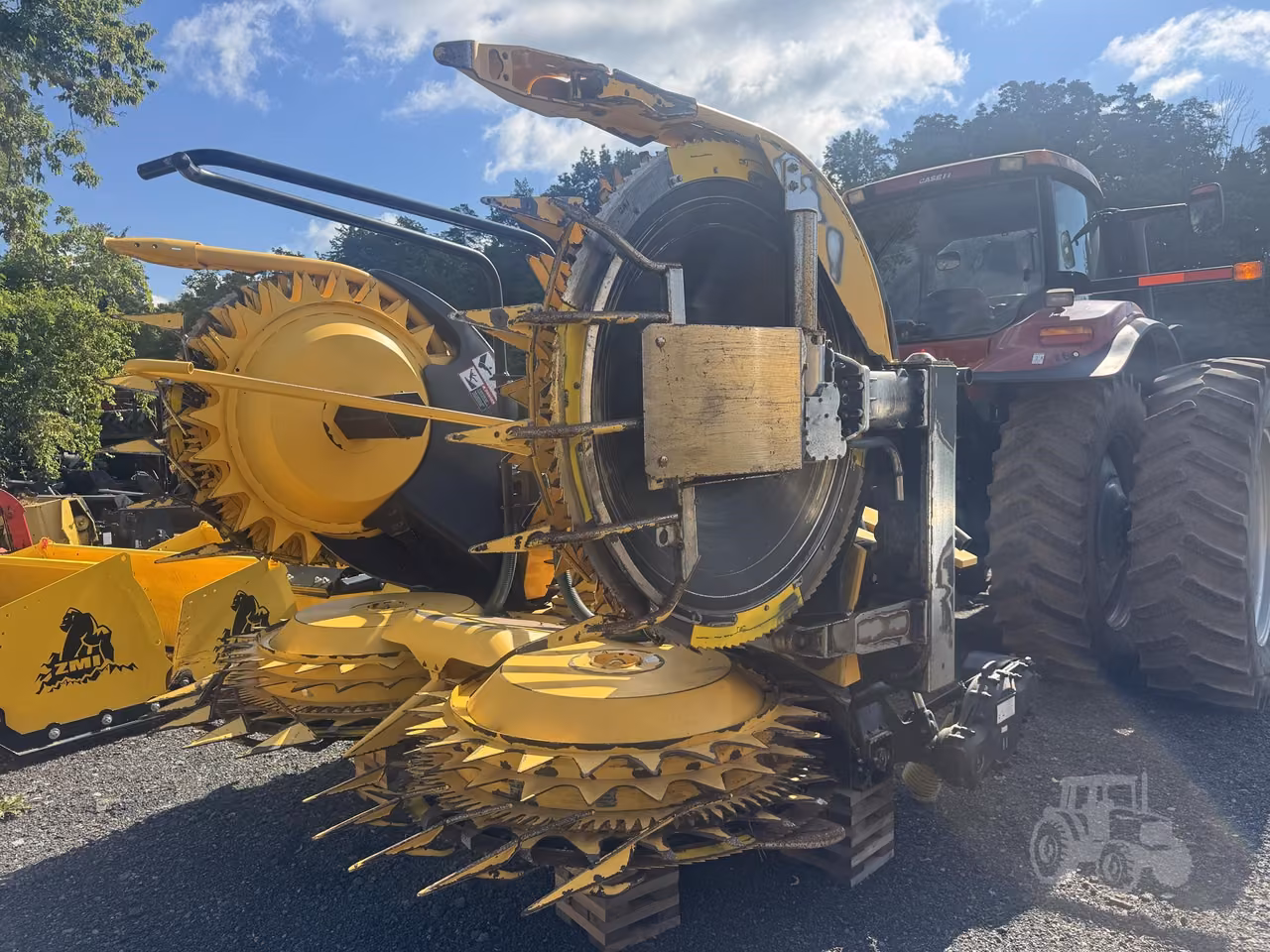 2020 New Holland 600BFI Forage Header