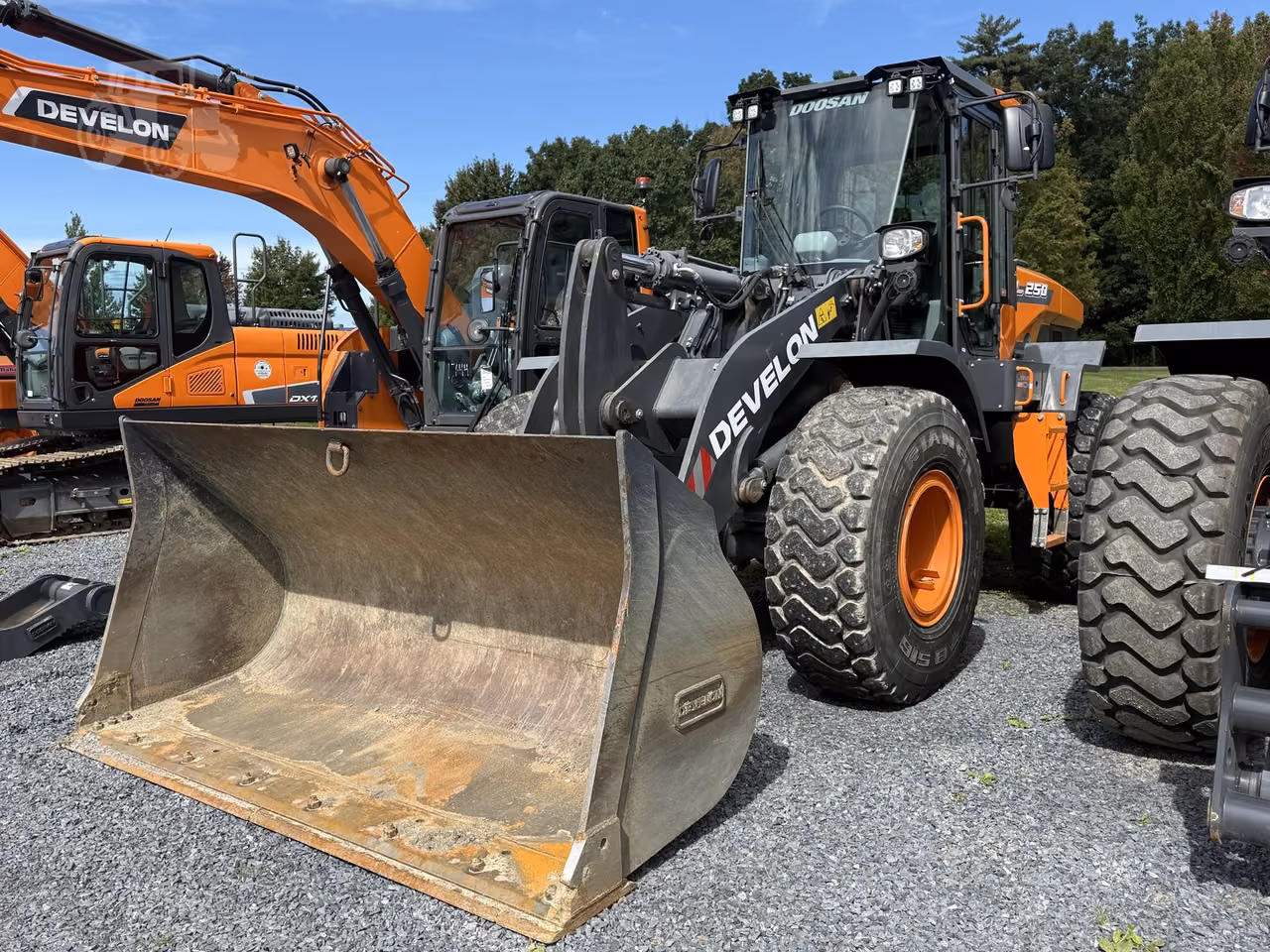2023 Develon DL250-7 Wheel Loader