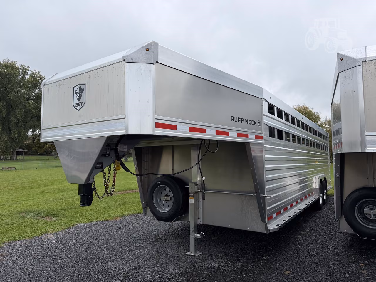 2026 Eby 8LVC008602 Livestock Trailer